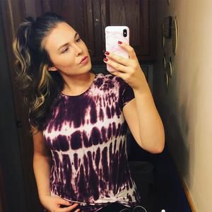 Meet your Posher, Ashlee